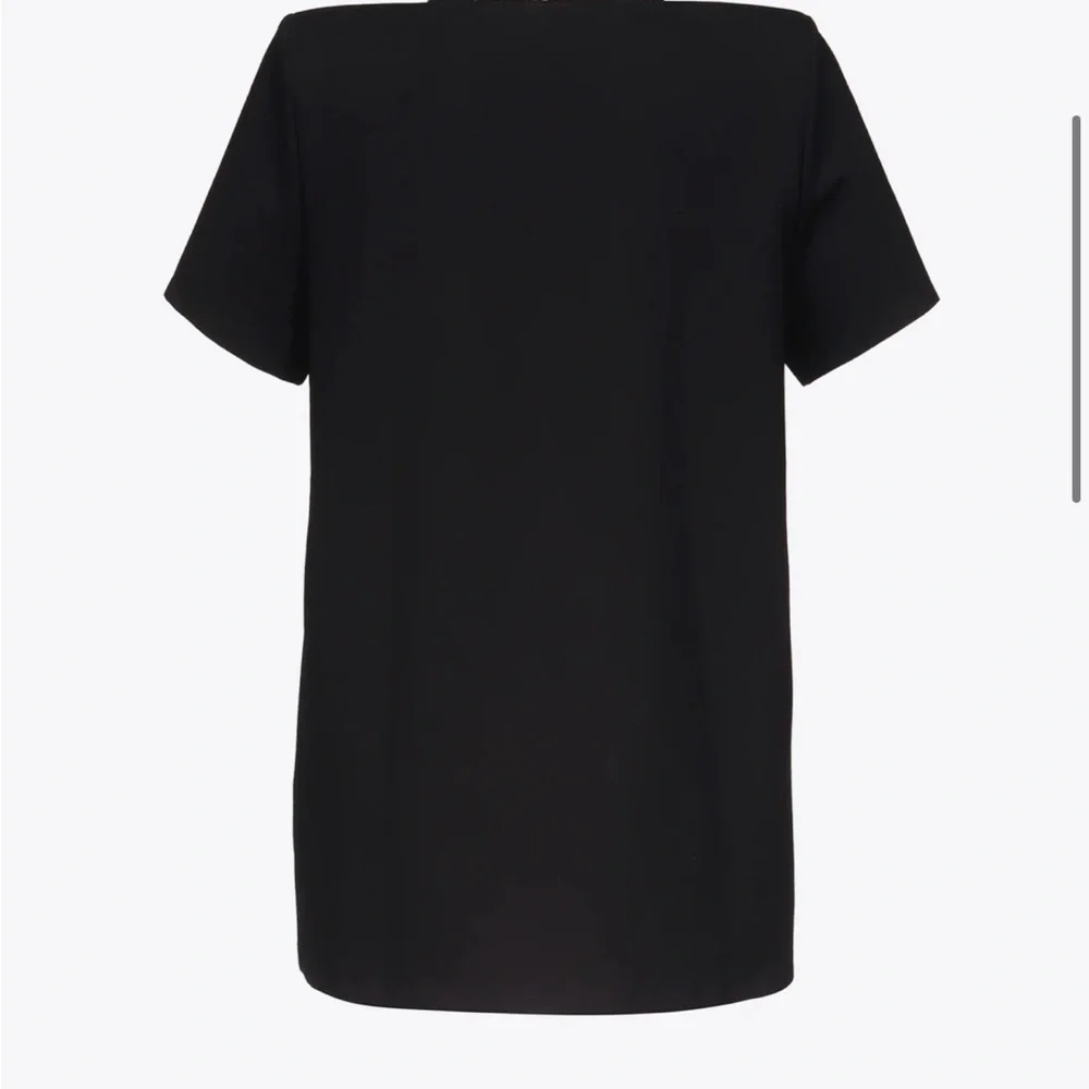 AREA - CRYSTAL BOW V-NECK T-SHIRT DRESS NWT - Picture 4 of 8